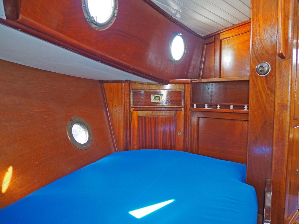 Cabin en avant, H&eacute;bergements